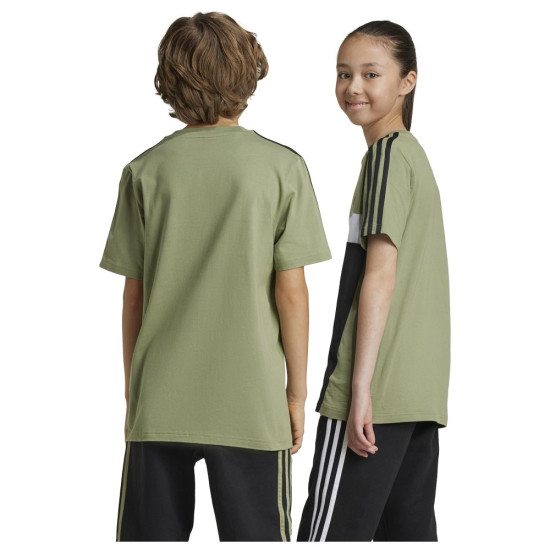 Adidas Παιδική κοντομάνικη μπλούζα Tiberio 3-Stripes Colorblock Tee Adidas Παιδική κοντομάνικη μπλούζα Tiberio 3-Stripes Colorblock Tee